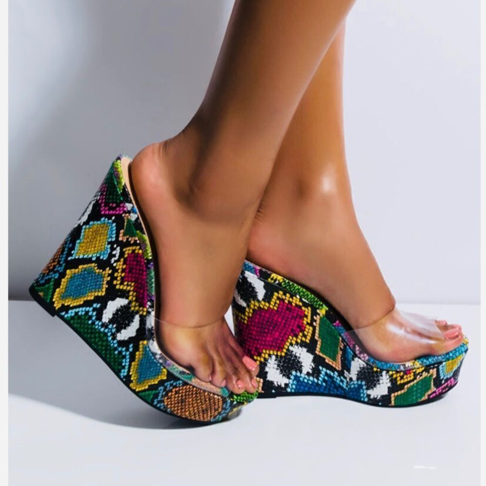 Bombshell multi rainbow snake wedges